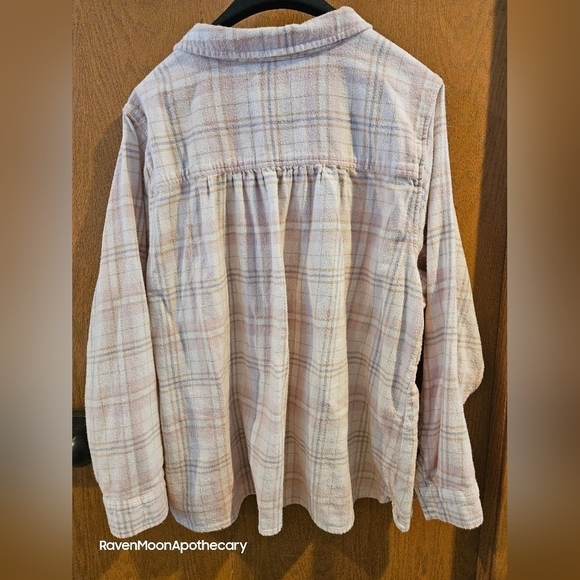 Croft & Barrow Pink n Tan Flannel 2x - Picture 2 of 6